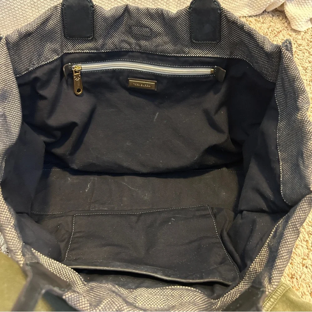 TORY BURCH Ella Two-Tone Black and Navy Textured Canvas Large Tote